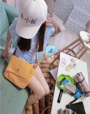 一个人的AV_超清影视在线观看